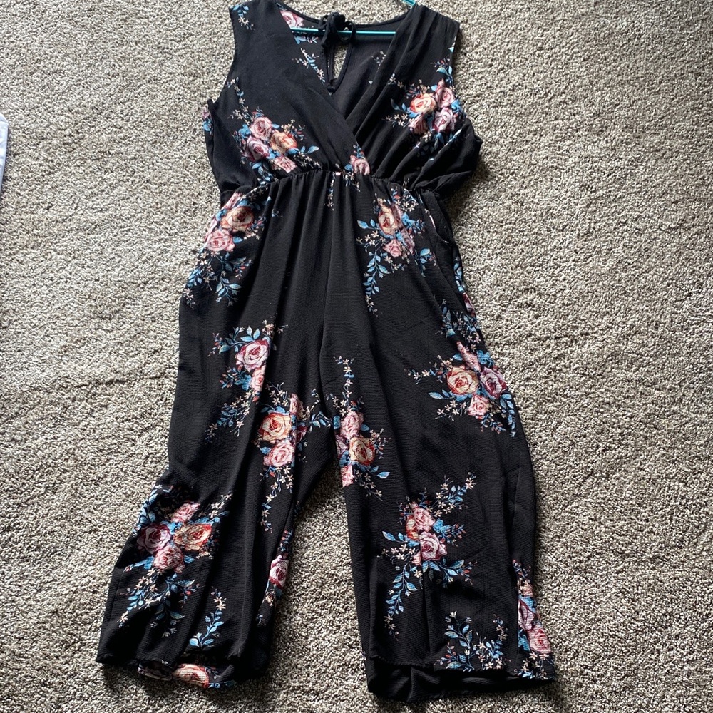 Floral Sleeveless Black Jumpsuit with Pink Rose Print E